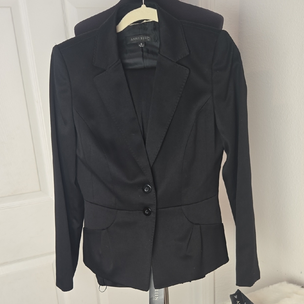 Anne Klein Women's Elegant Black Suit Jacket